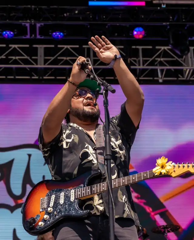 The Irie — live photo