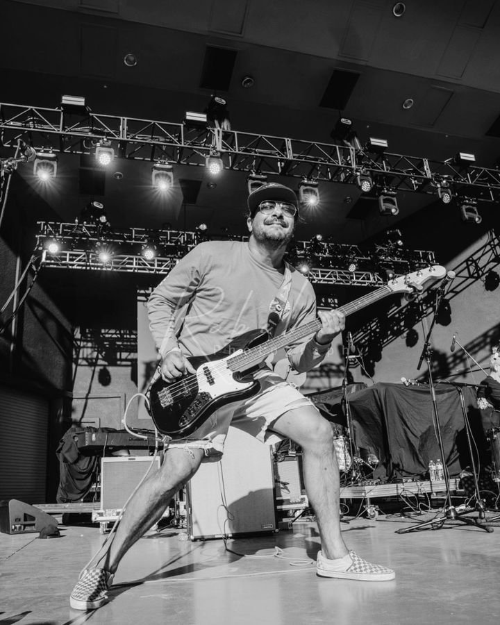 Marcus Mapes playing bass live